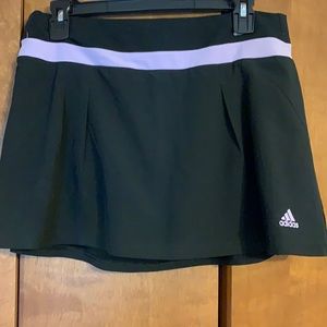 Adidas black tennis skirt  M